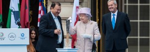Queens baton 2